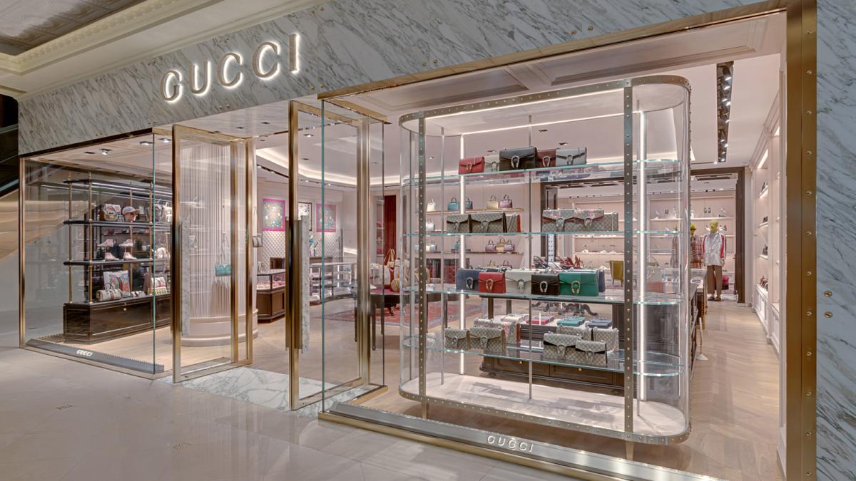 Immerse in Cambodia’s vibrant luxury heritage